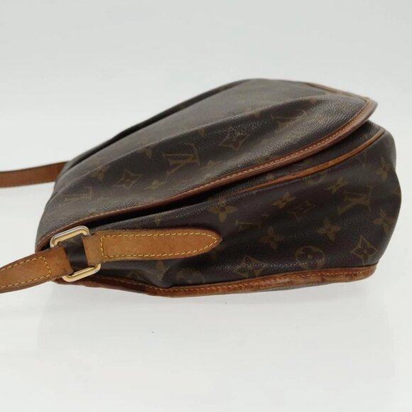 LOUIS VUITTON Monogram Menilmontant MM Shoulder Bag - Picture 4 of 15